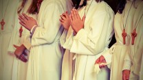 header image of children praying