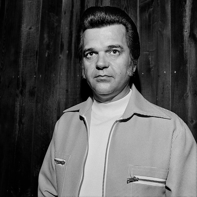 Conway Twitty backstage, Annapolis, Maryland, 1975