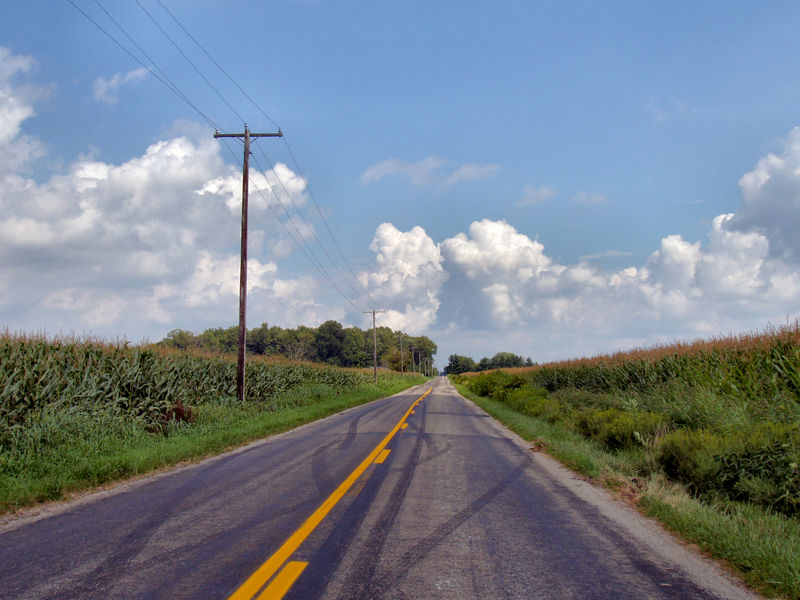 800px-Indiana-rural-road.jpg