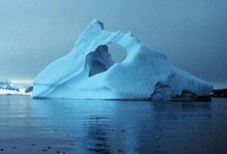 antarctic_iceberg_03_hf.jpg