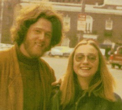 Bill-Hillary-1970-New-Hav.jpg